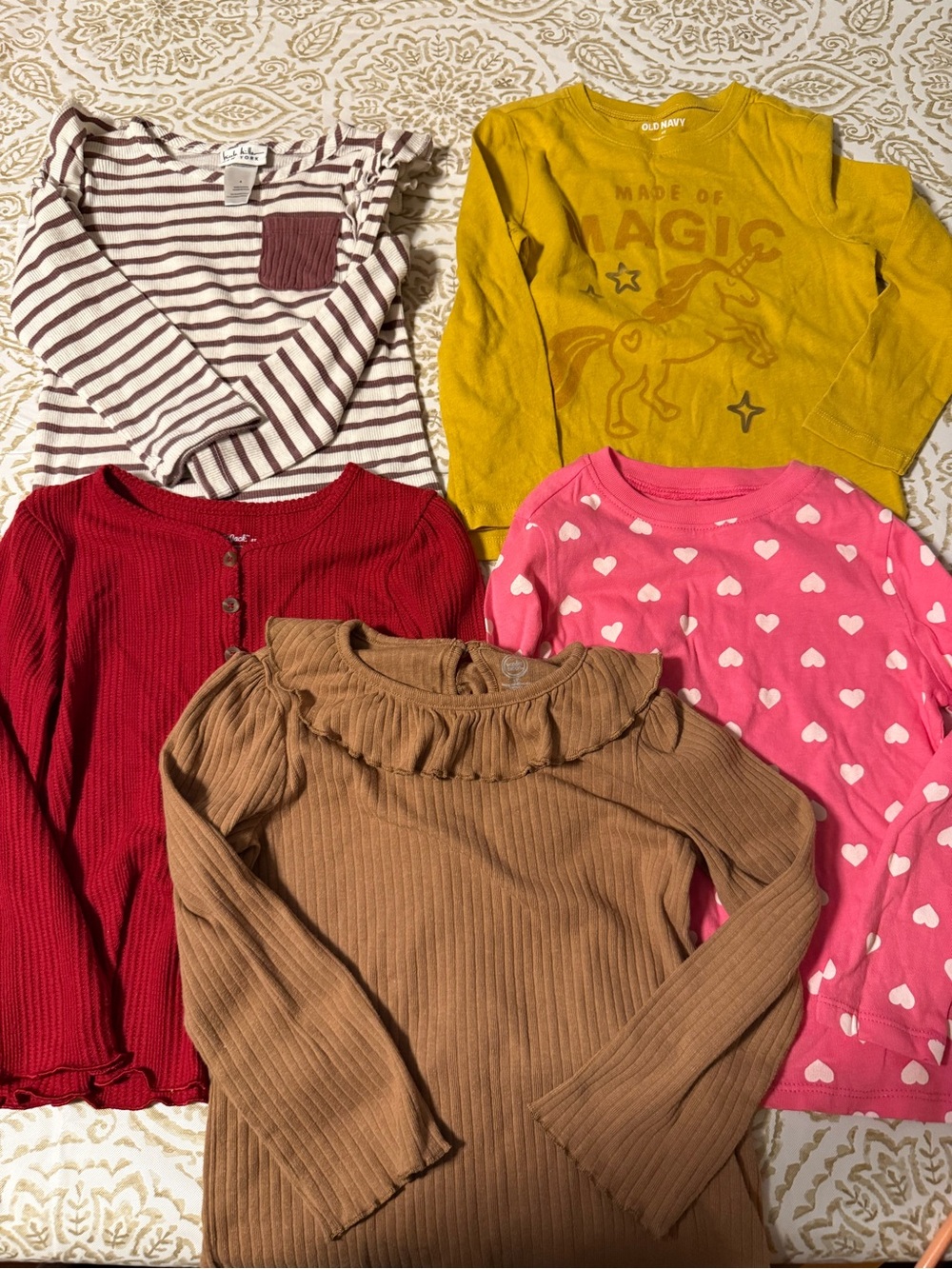 Girls 4t shirt lot